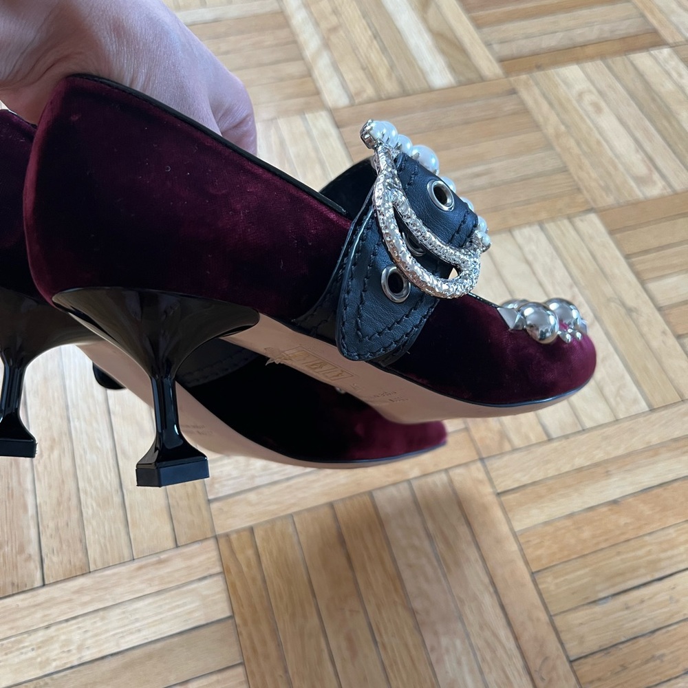 Miu Miu Heels - Size 7 (38) - image 6